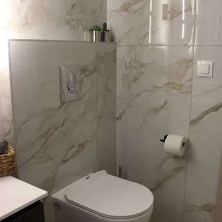 K&m 40 Ekklision A' Apartament Dráma